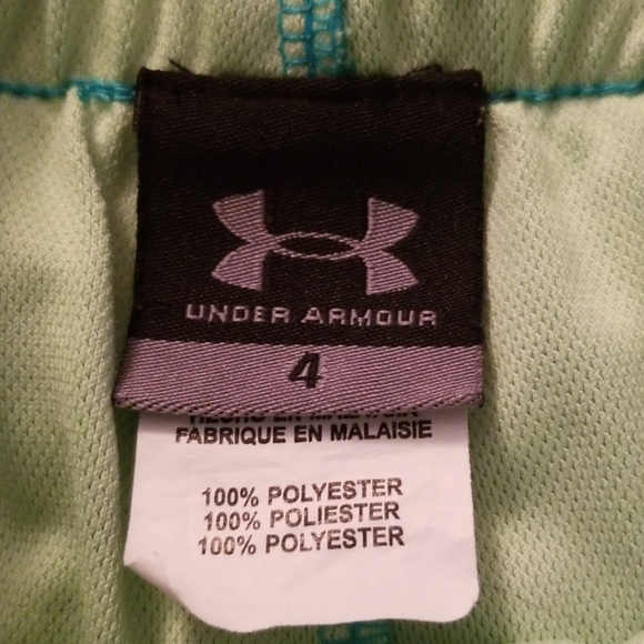 Girls UA Shorts - Picture 3 of 3
